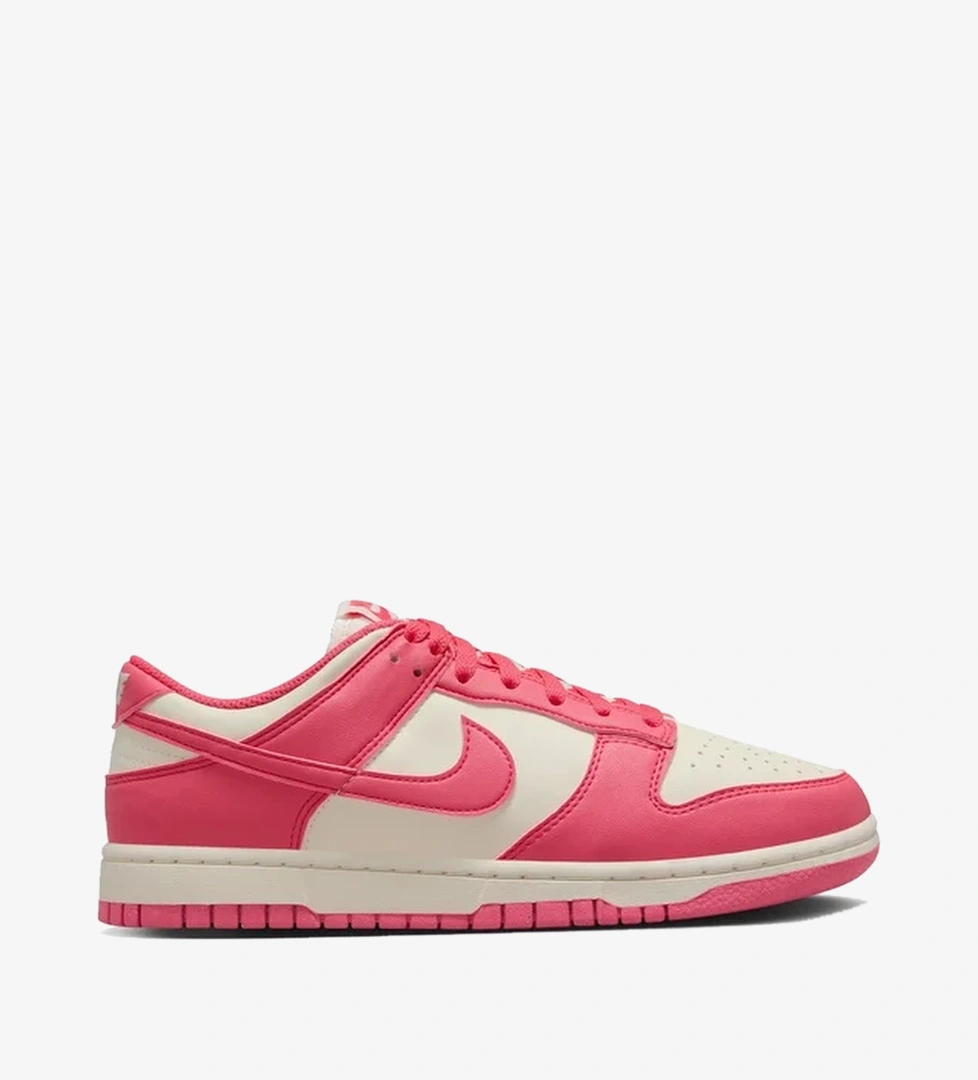 Nike Nike Dunk Low Kadın Kırmızı Sneaker Occasion'da! Kırmızı - 1. görsel