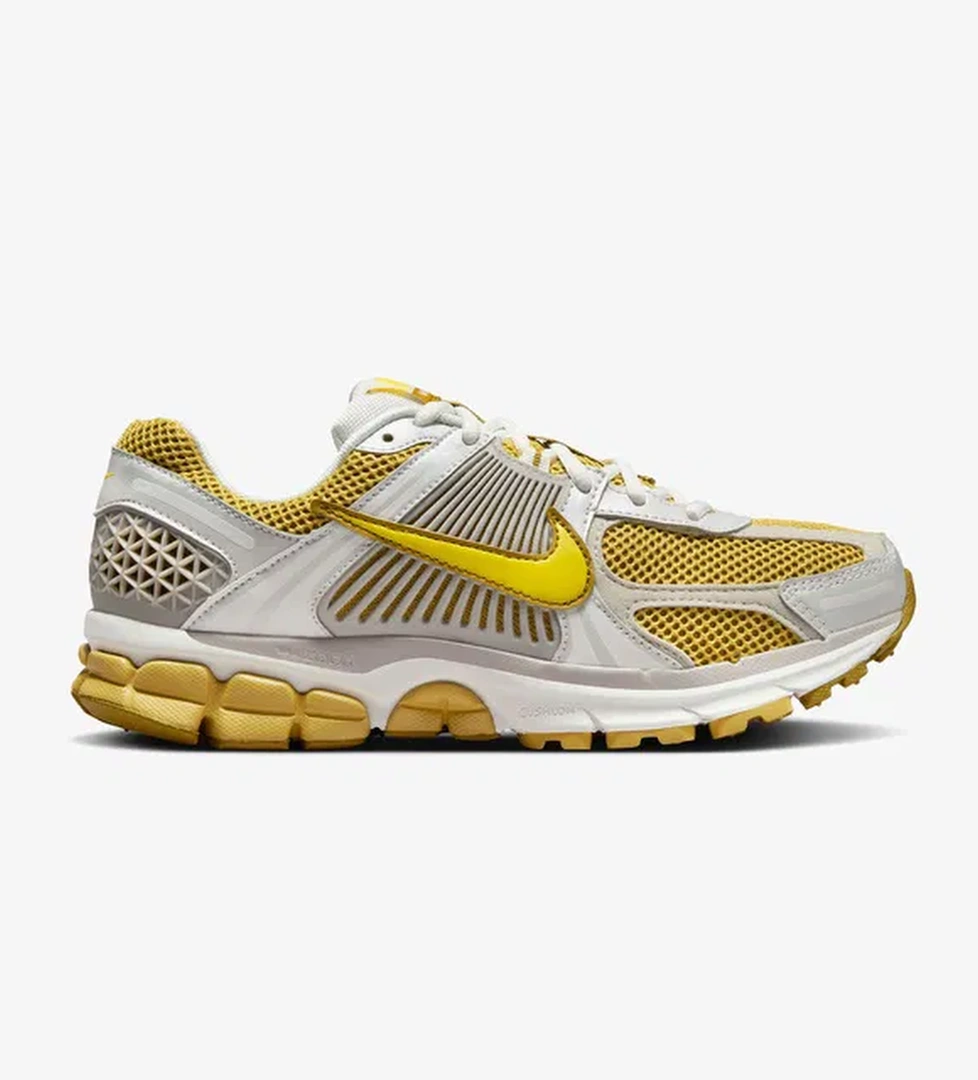 Nike Zoom Vomero 5 Kadın Sarı Sneaker