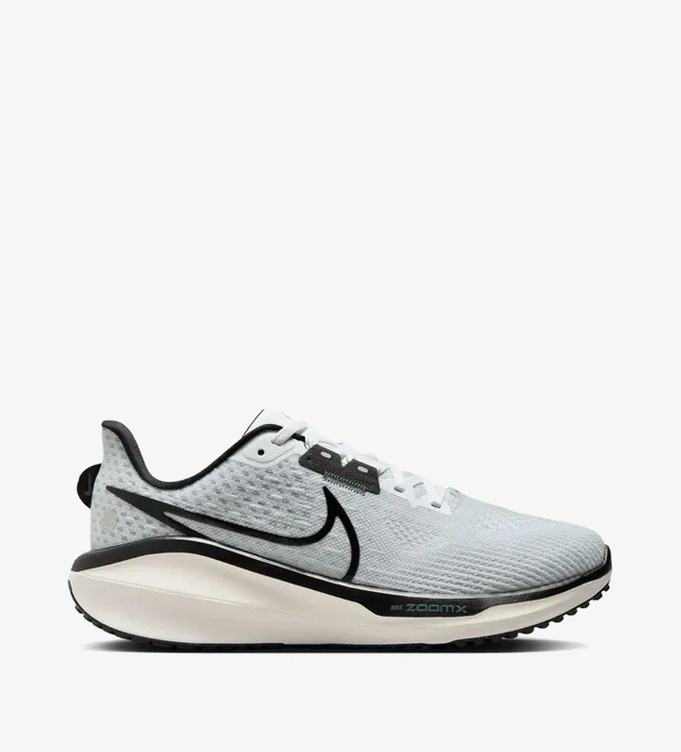 Nike Vomero 17 Kadın Beyaz Koşu Ayakkabısı