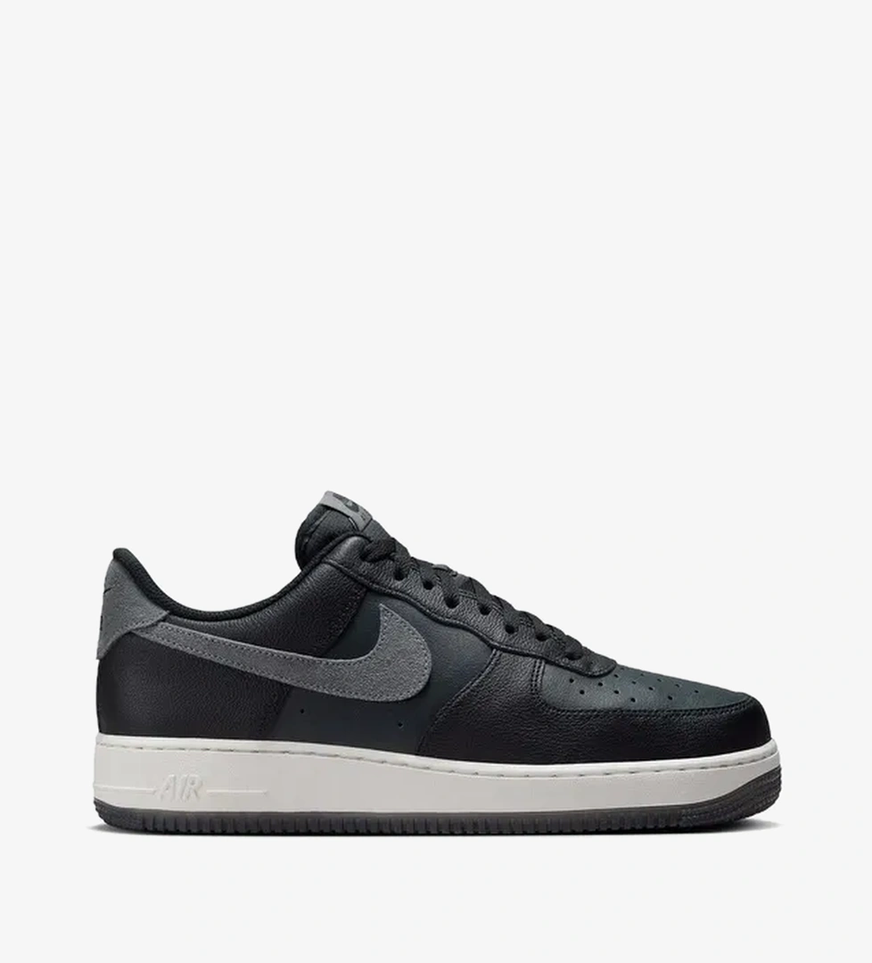 Nike Air Force 1 '07 Lv8 Erkek Siyah Sneaker