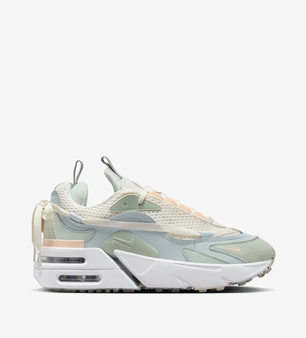 Nike Air Max Furyosa Kadın Beyaz Sneaker - Görsel 1