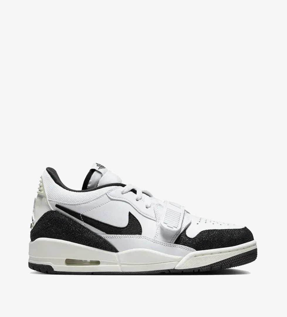 Nike Nike Air Jordan Legacy 312 Low Kadın Beyaz Sneaker model görseli