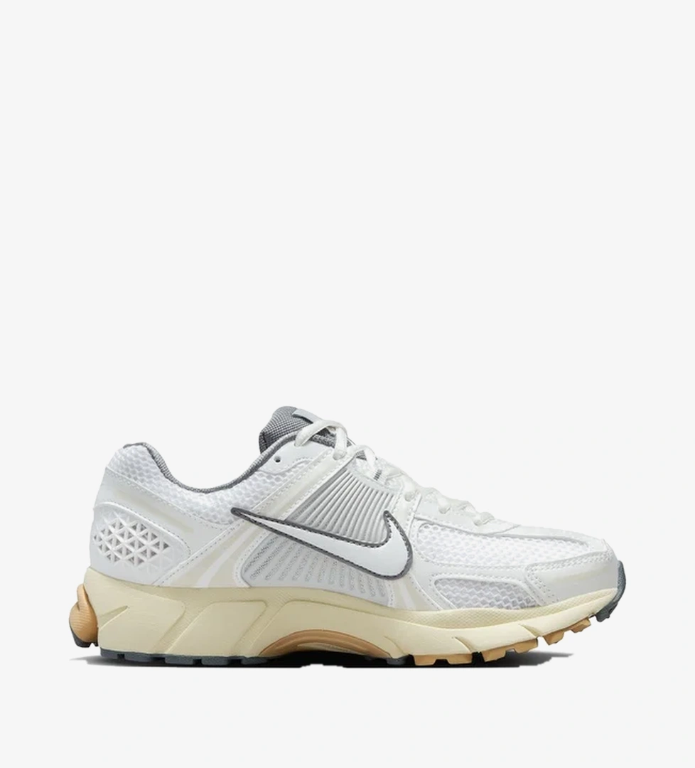 Nike Beyaz Nike Zoom Vomero