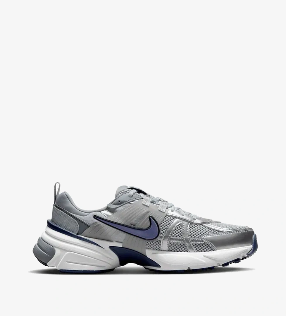 Nike V2K Run Erkek Gri Spor Ayakkabı