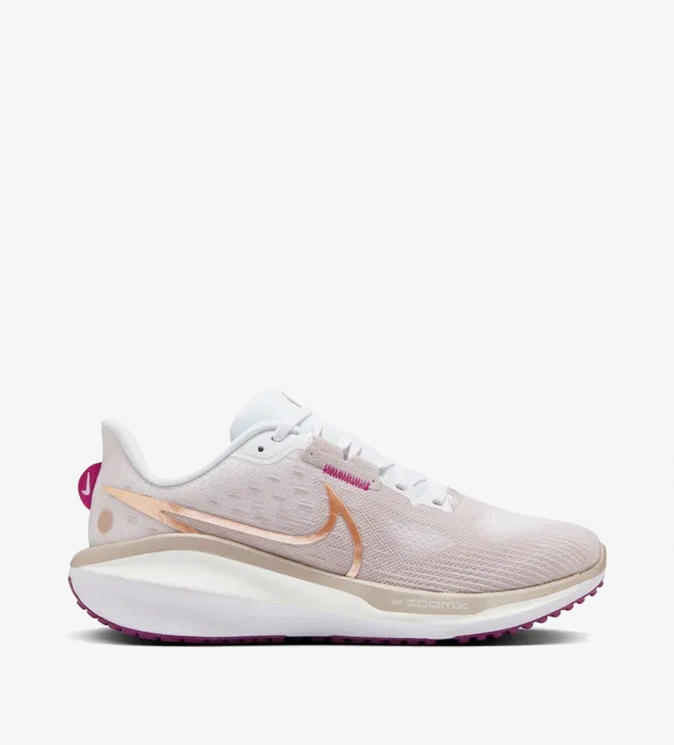 Nike Vomero 17 Kadın Krem Koşu Ayakkabısı