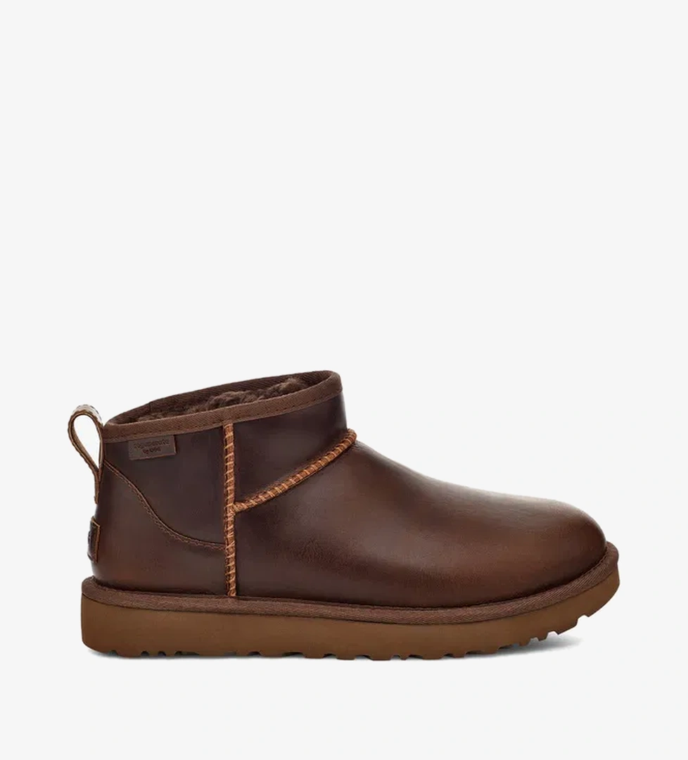Ugg Ugg Classic Ultra Mini Lthr Regen Kadın Kahverengi Bot model görseli