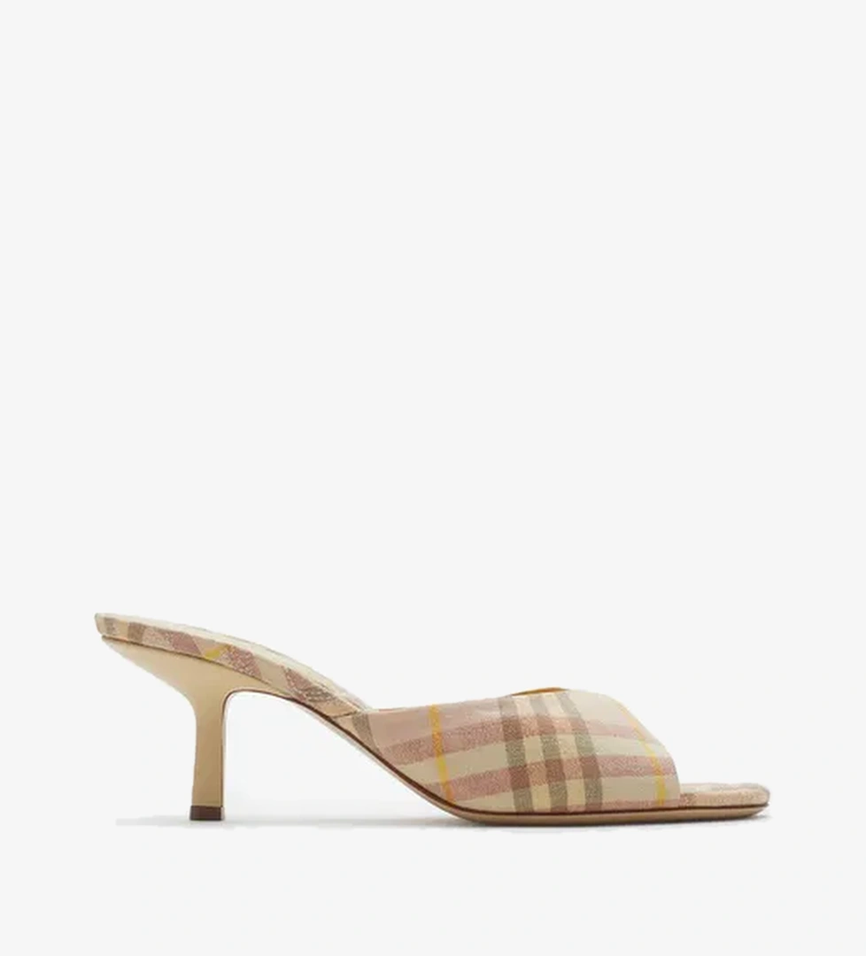 Burberry Burberry Linen Blend Mews Low Mules Kadın Krem Topuklu Terlik model görseli