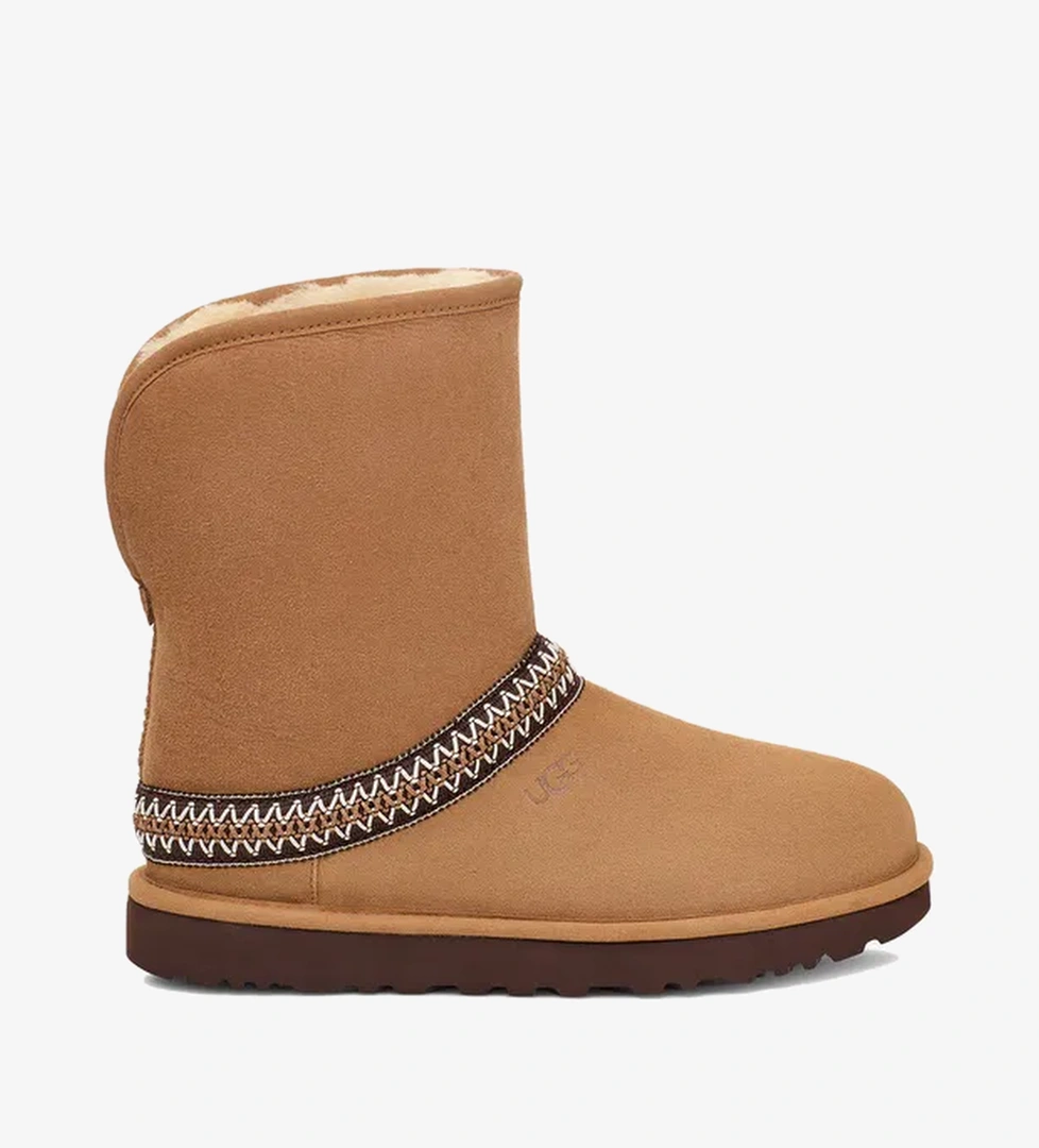 UGG Classic Short Crescent Kadın Taba Bot - Görsel 1