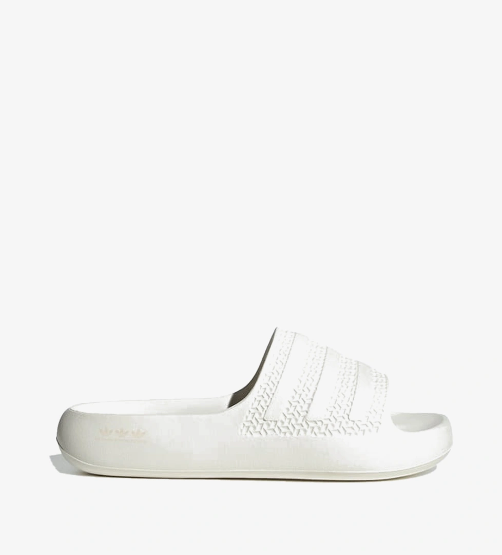 Adidas adidas Adilette Ayoon Kadın Beyaz Terlik Occasion'da! Beyaz - 1. görsel