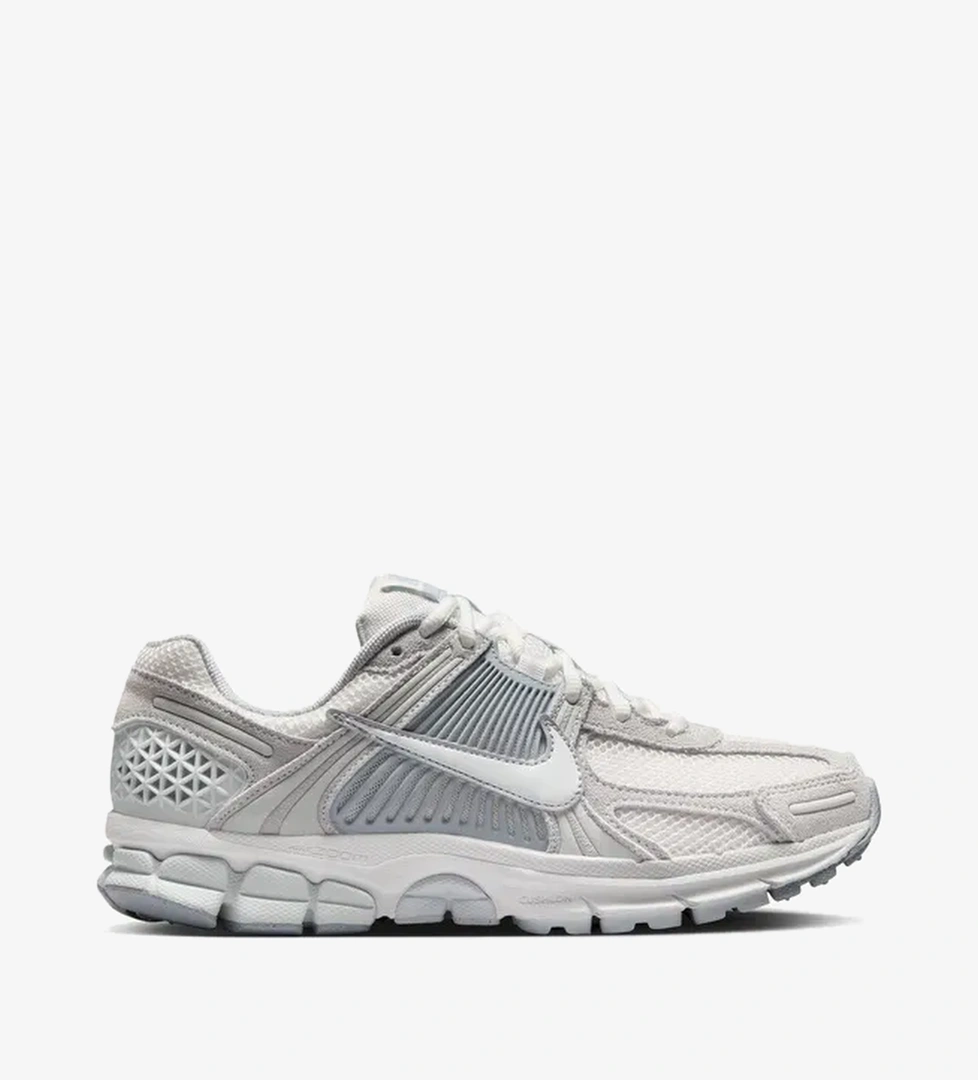 Nike Zoom Vomero 5 Kadın Beyaz Sneaker