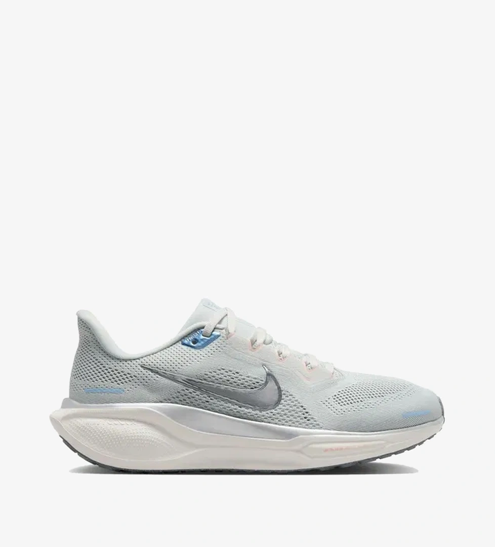 Nike Nike Pegasus 41 Kadın Gri Koşu Ayakkabısı model görseli