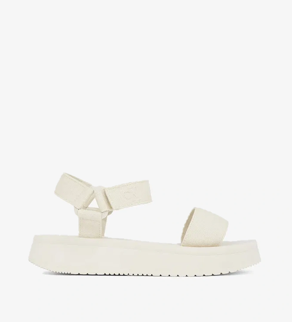 Calvin Klein Calvin Klein Kadın Krem Sandalet model görseli