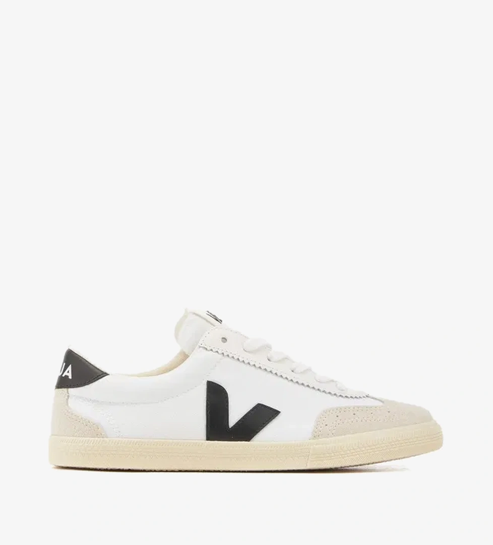 Veja Veja Volley Canvas Kadın Beyaz Sneaker model görseli