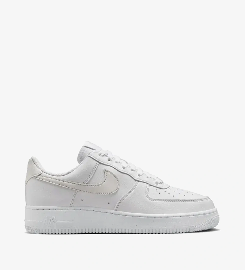 Nike Air Force 1'07 Next Nature Kadın Beyaz Sneaker