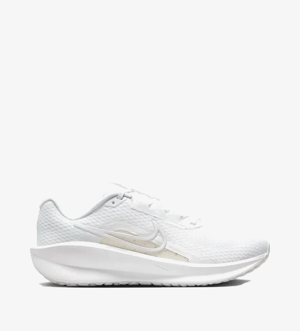 Nike  Downshifter 13 Kadın Beyaz Spor Ayakkabı
