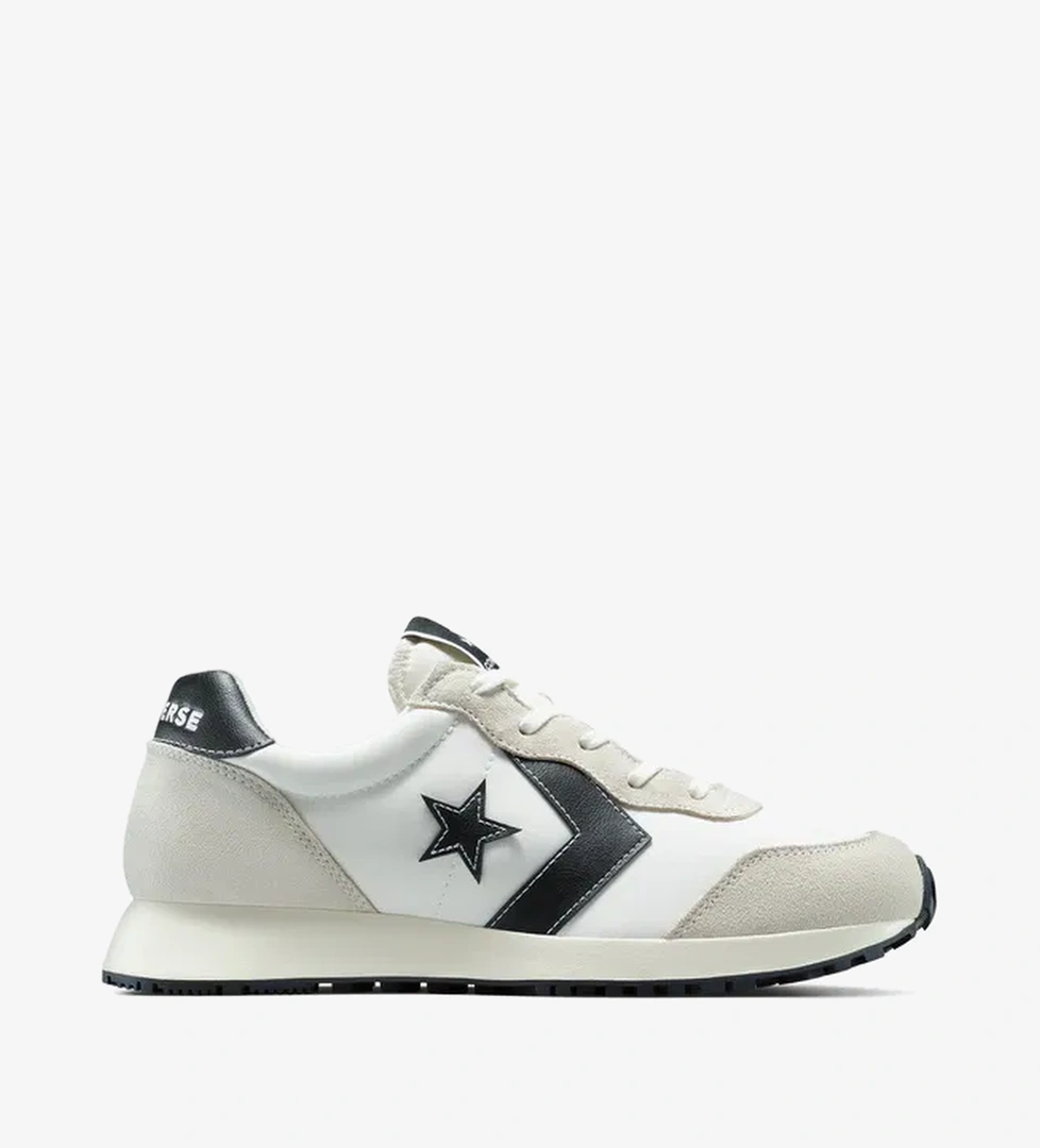 Converse Converse Omega Trainer Unisex Beyaz Sneaker model görseli