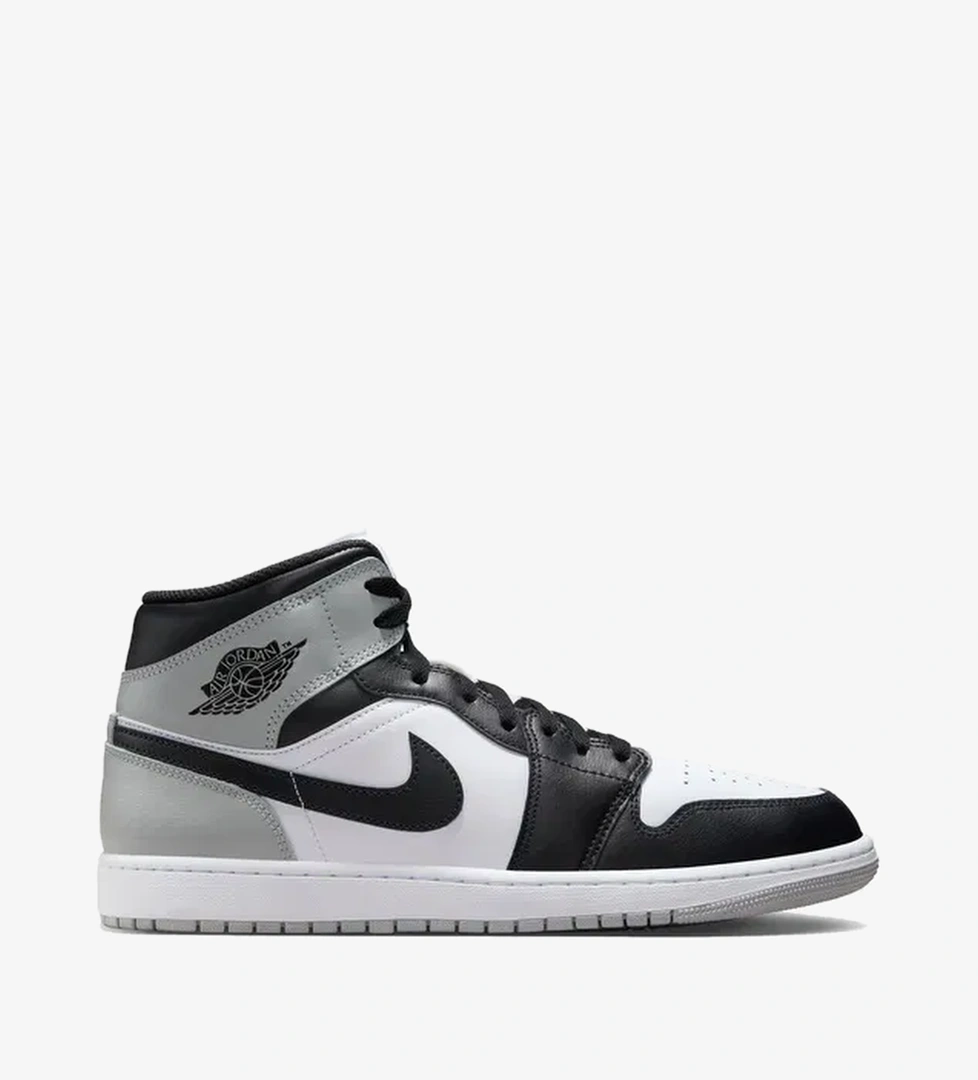 Jordan Nike Air Jordan 1 Mid Erkek Beyaz Spor Ayakkabı model görseli