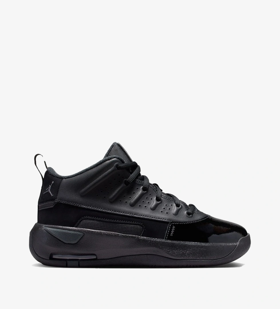 Jordan Siyah Jordan Max Aura