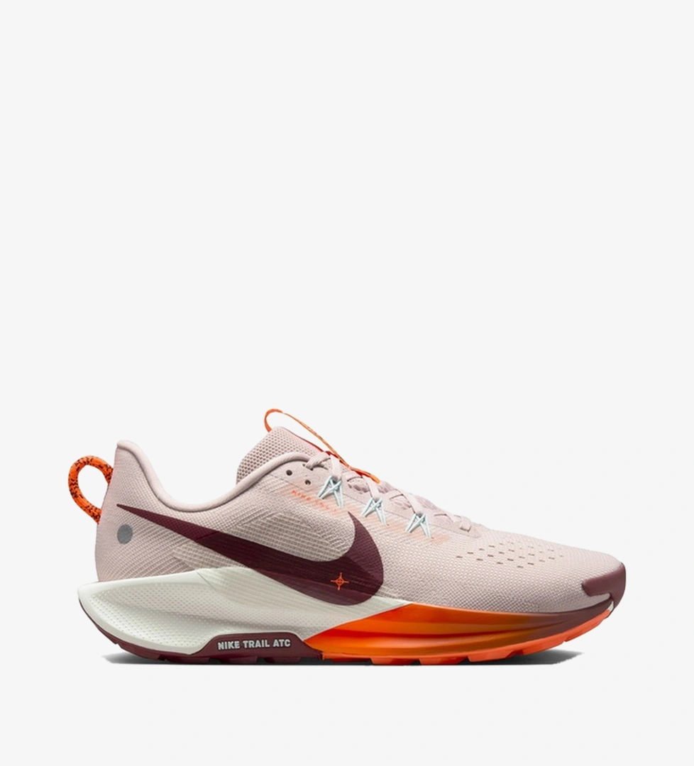 Nike Nike Pembe Pegasus Trail 5 Erkek Kırmızı Koşu Ayakkabısı Occasion'da! Pembe - 1. görsel