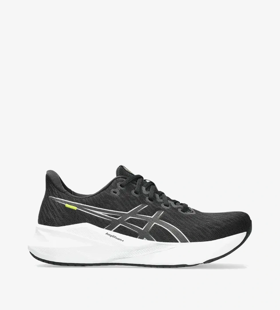 Asics Asics Versablast 4 Erkek Siyah Koşu Ayakkabısı model görseli