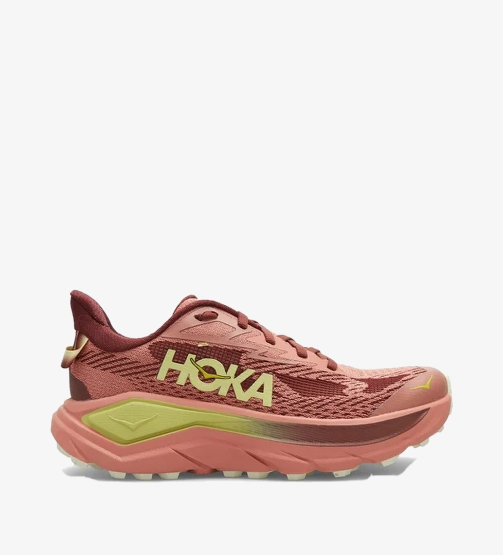 Hoka Challenger 8 Kadın Pembe Trail Koşu Ayakkabısı