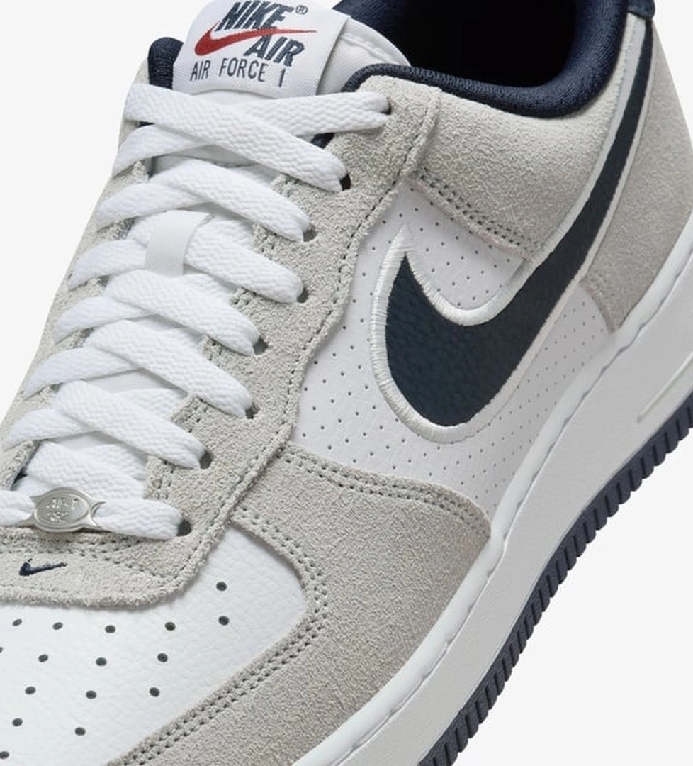 Nike Air Force 1 '07 LV8 Erkek Beyaz Spor Ayakkabı