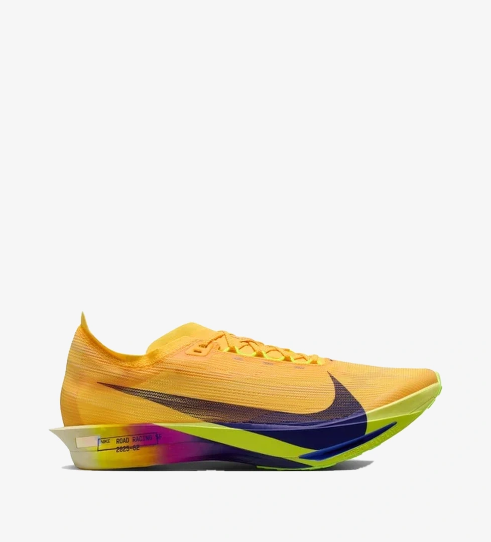 Sarı Nike Streakfly