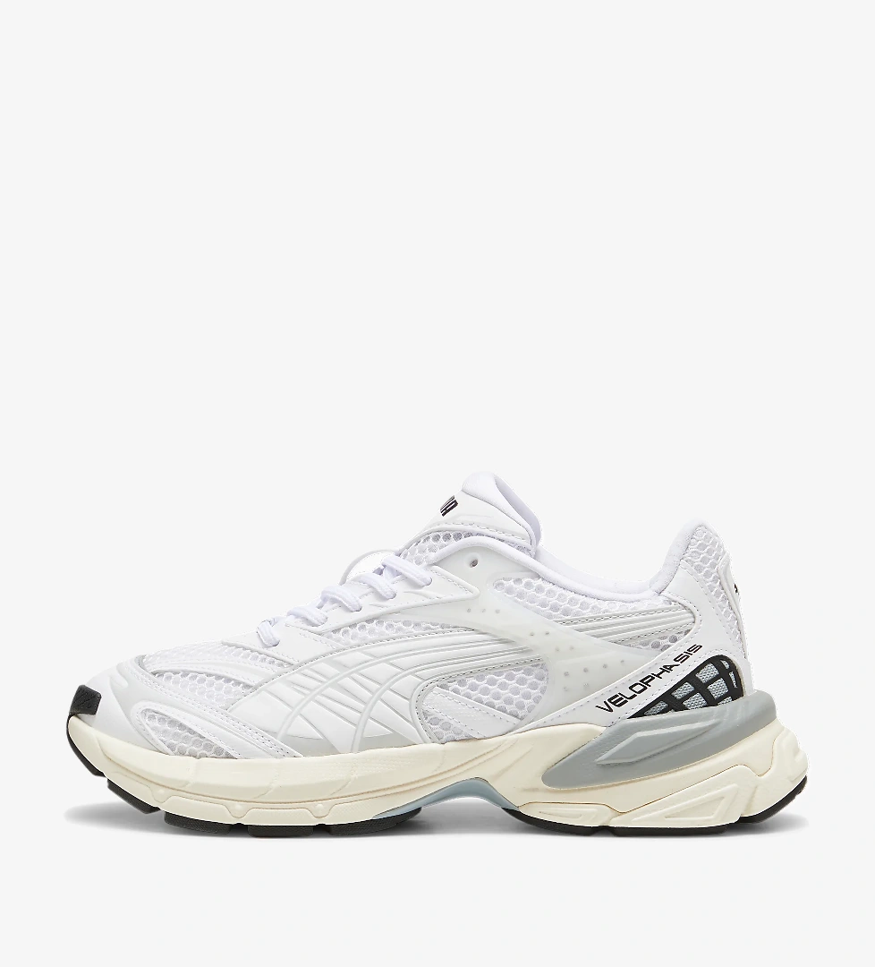 Puma Velophasis Spor Ayakkabı model görseli