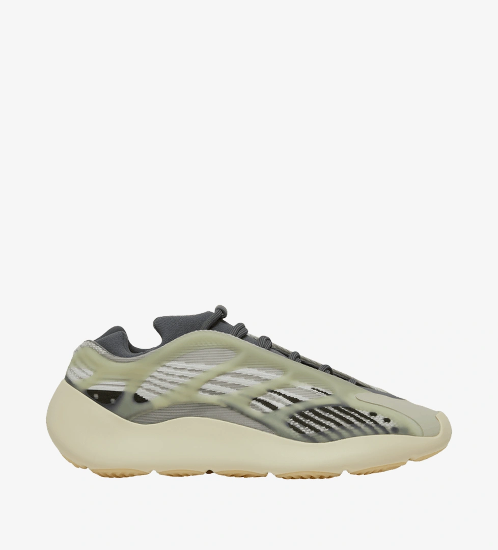 Yeezy Gri Yeezy 700