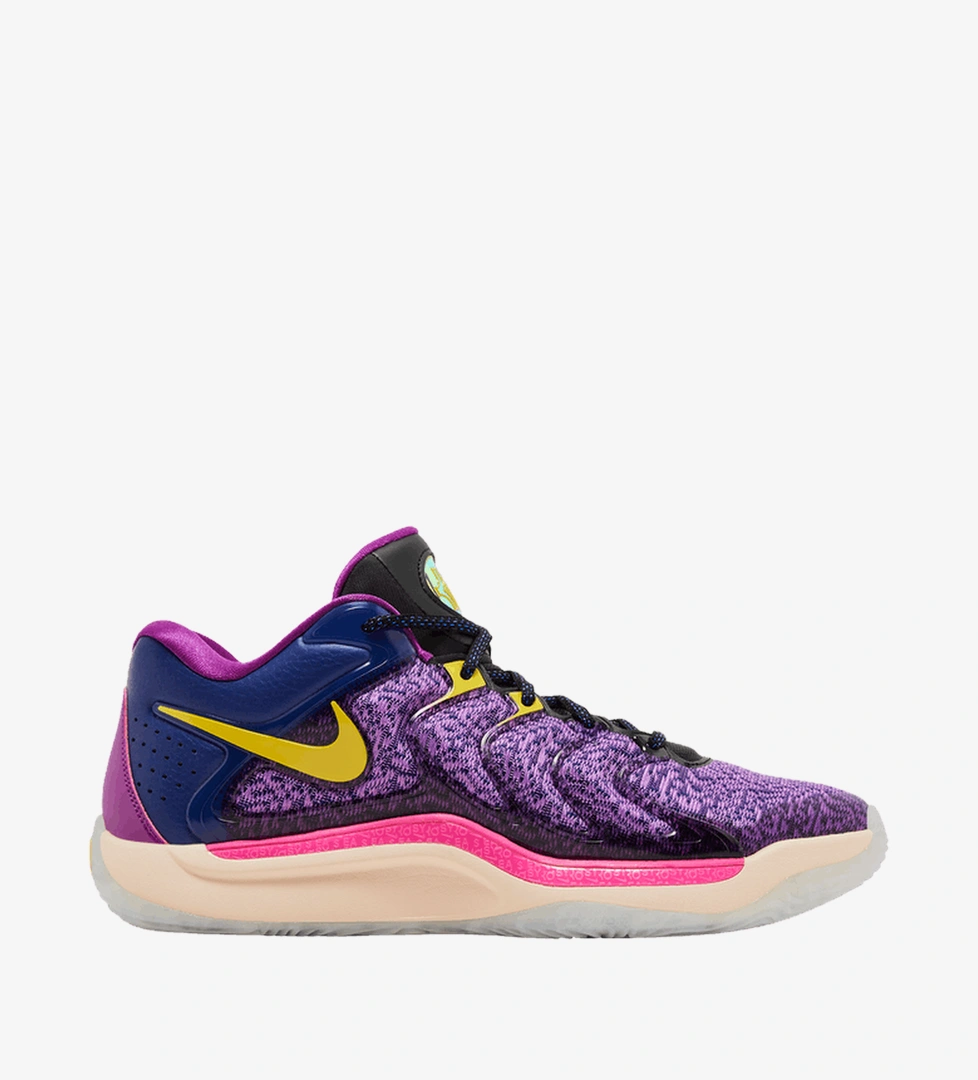 KD 17 'Travel Ball'