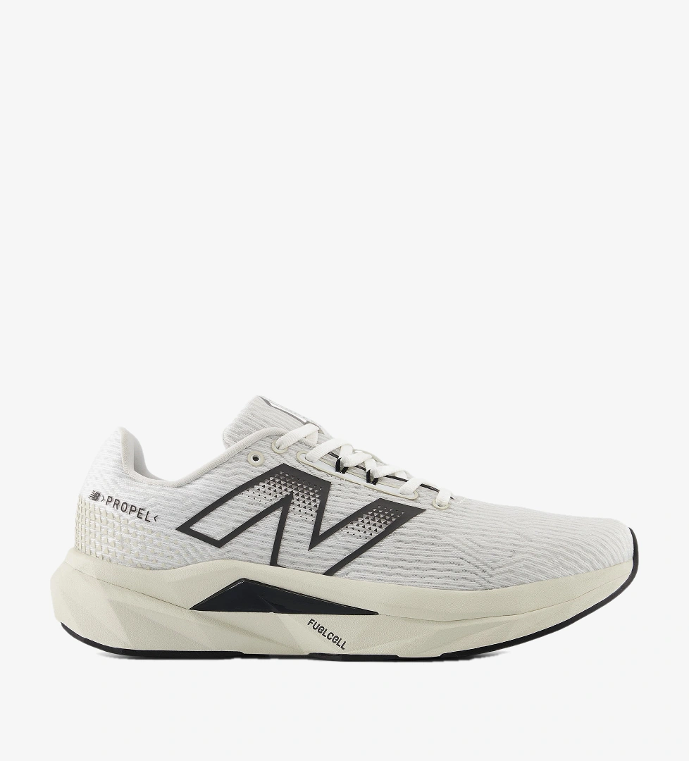 New Balance FuelCell Propel v5 Erkek Beyaz Spor Ayakkabı