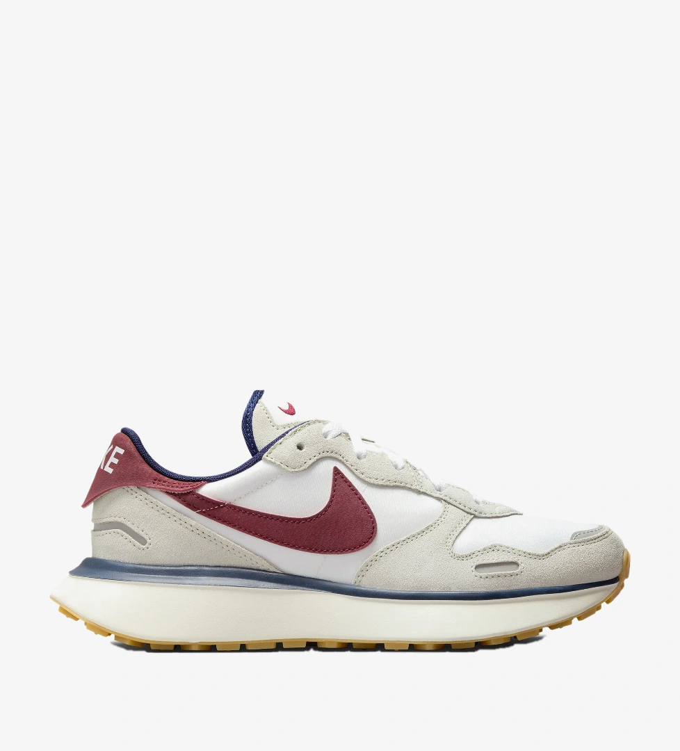 Nike Phoenix Waffle Ürün Listesi