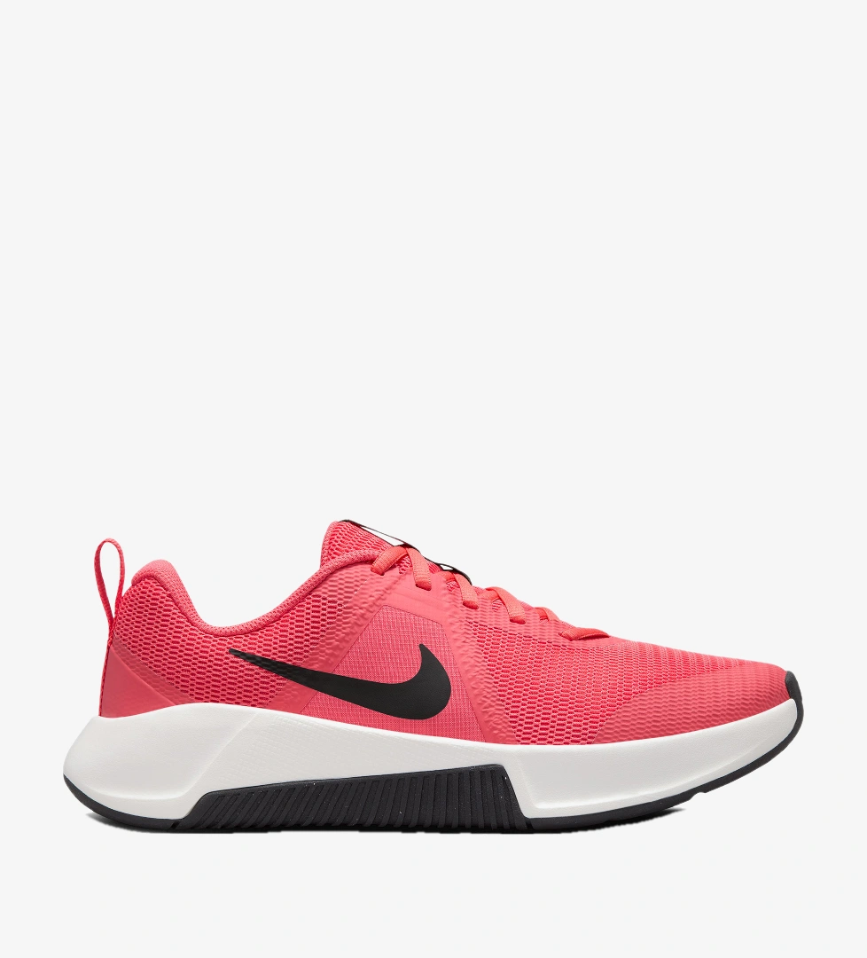 Nike Mc Trainer 3 Kadın Turuncu Antrenman Ayakkabısı