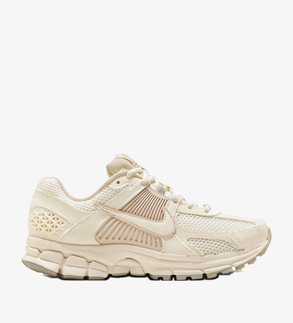 Nike Zoom Vomero 5 Kadın Krem Sneaker
