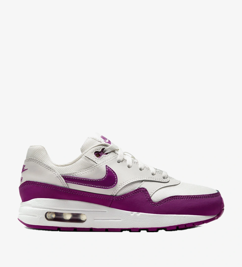 Nike Beyaz Nike Air Max 1