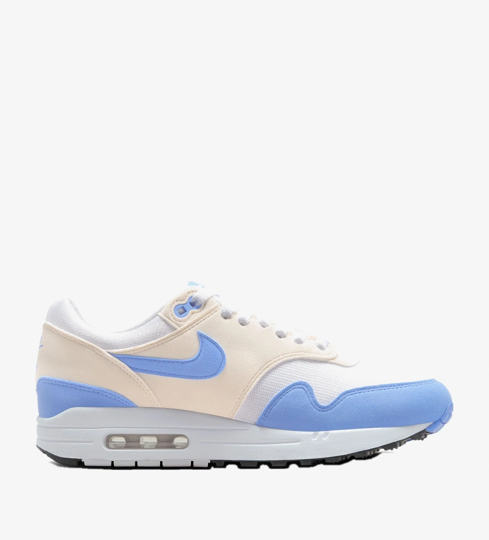 Beyaz Nike Air Max Pulse