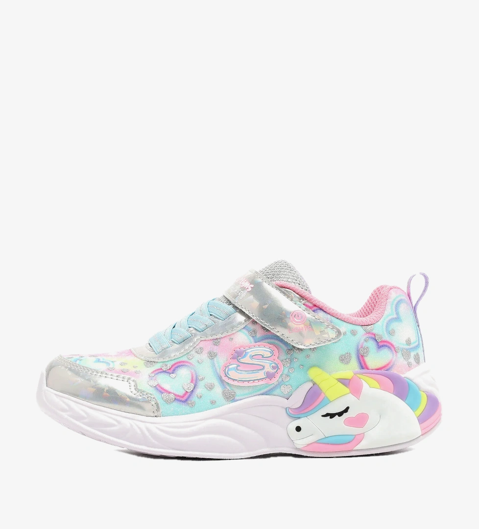 Unicorn Dreams Heart Sparkles