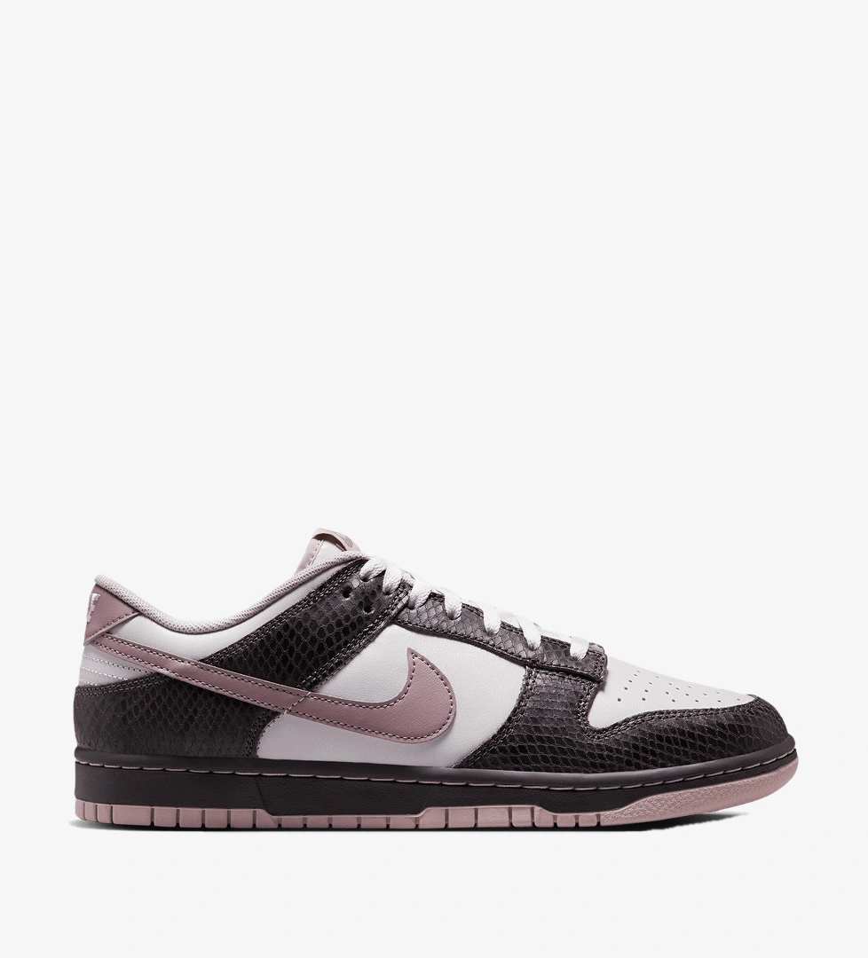 Nike Dunk Low SE