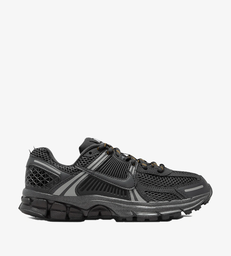 Siyah Nike Vomero