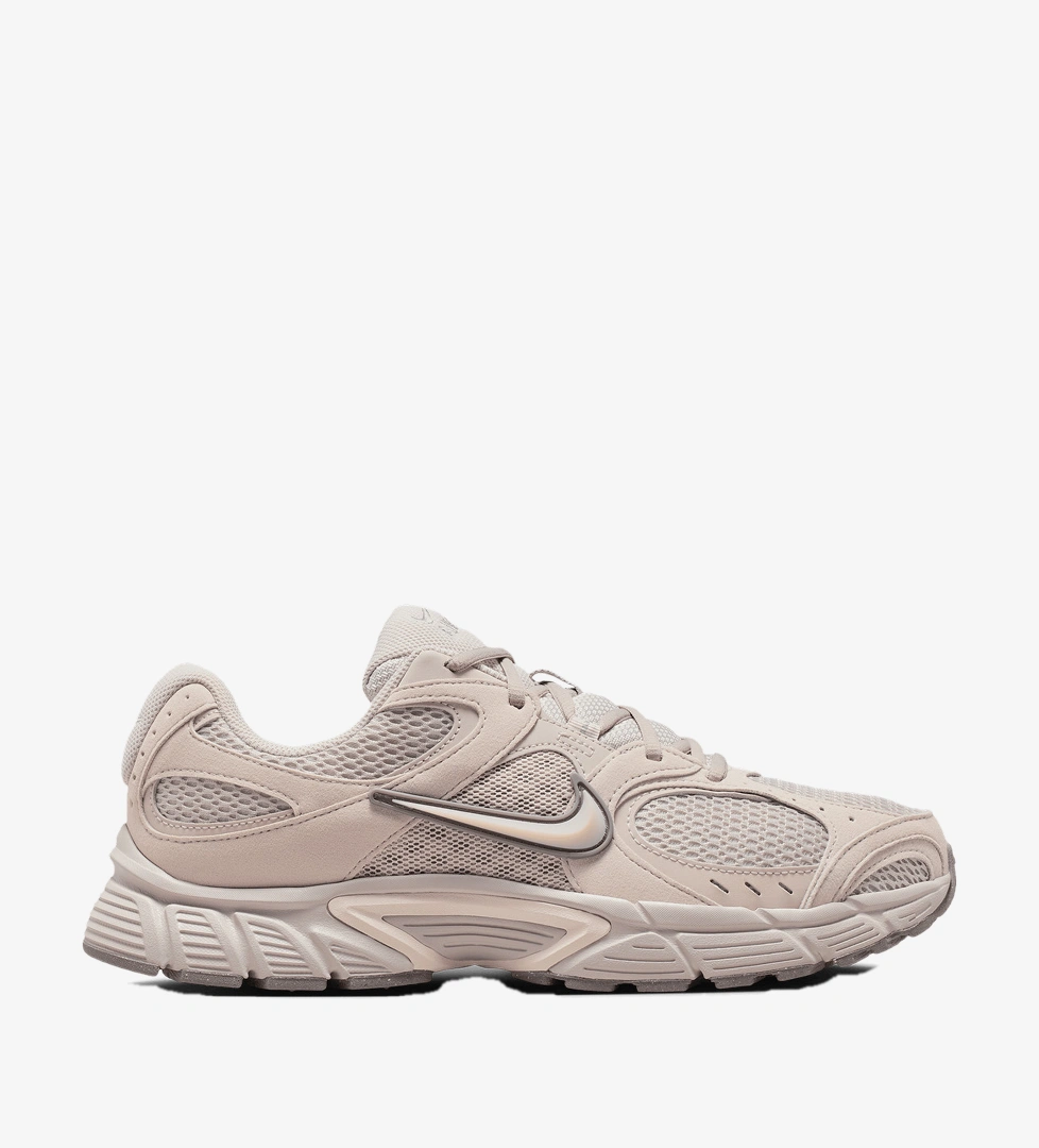 Nike V5 RNR