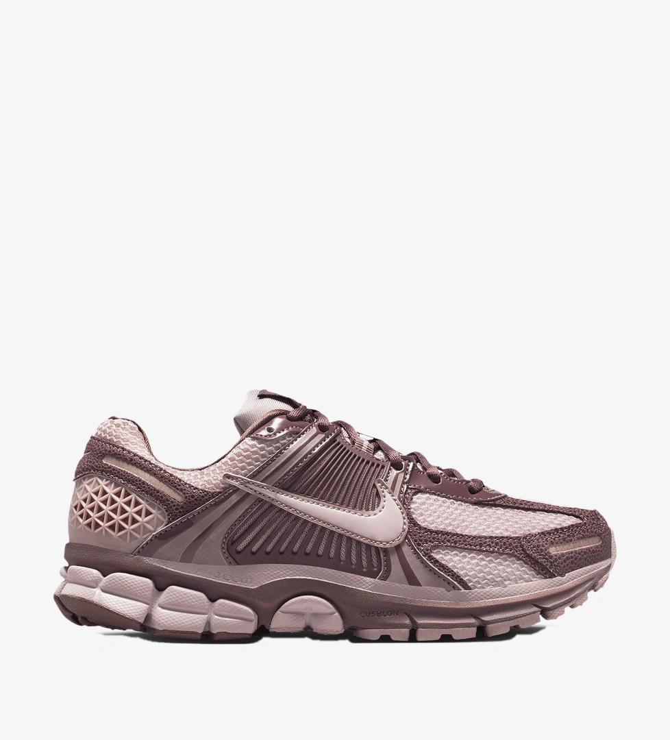 Nike Pembe Nike Zoom Vomero