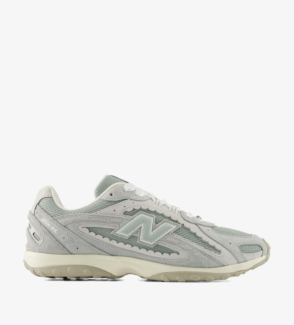 New Balance 204L Lifestyle Womens Shoes