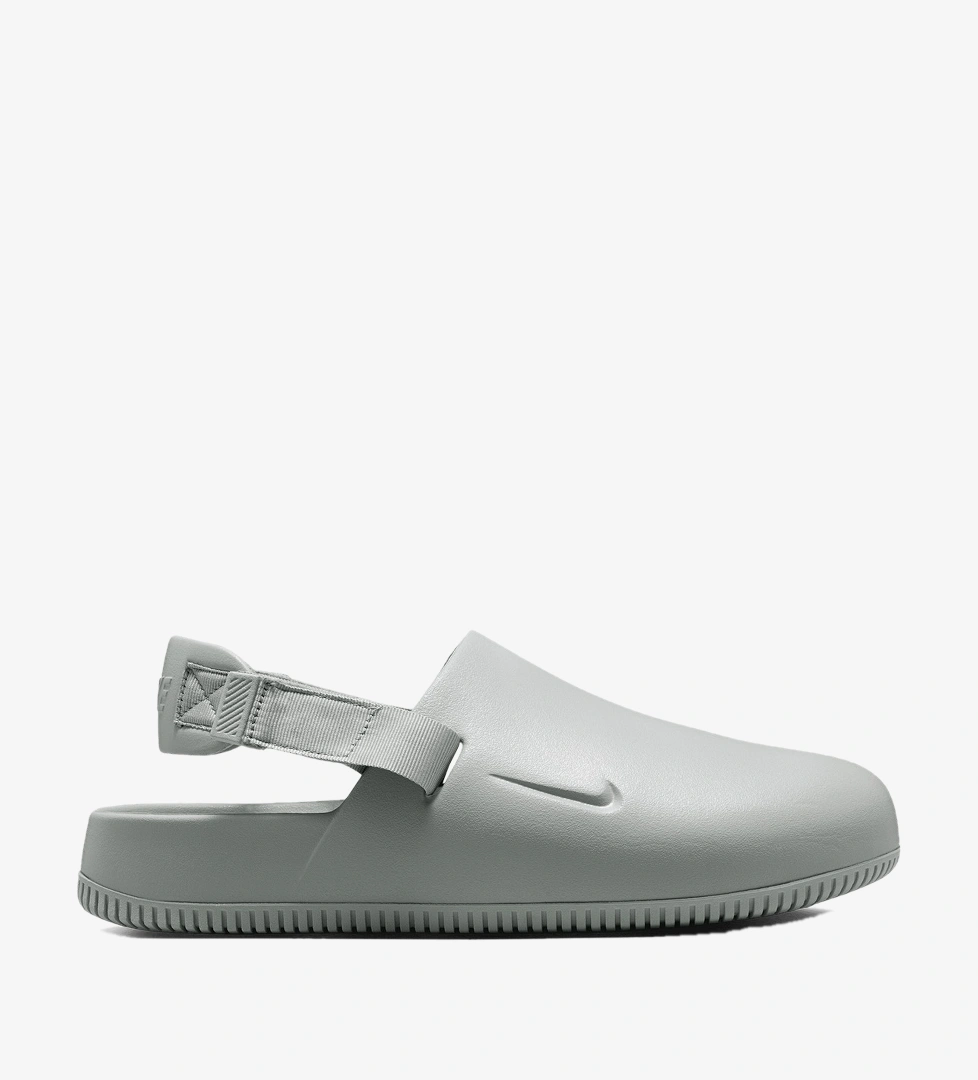 Nike Calm Slipper
