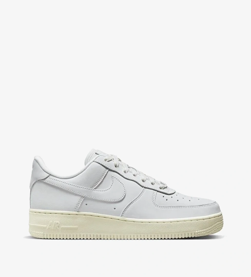 Nike Air Force 1 Premium