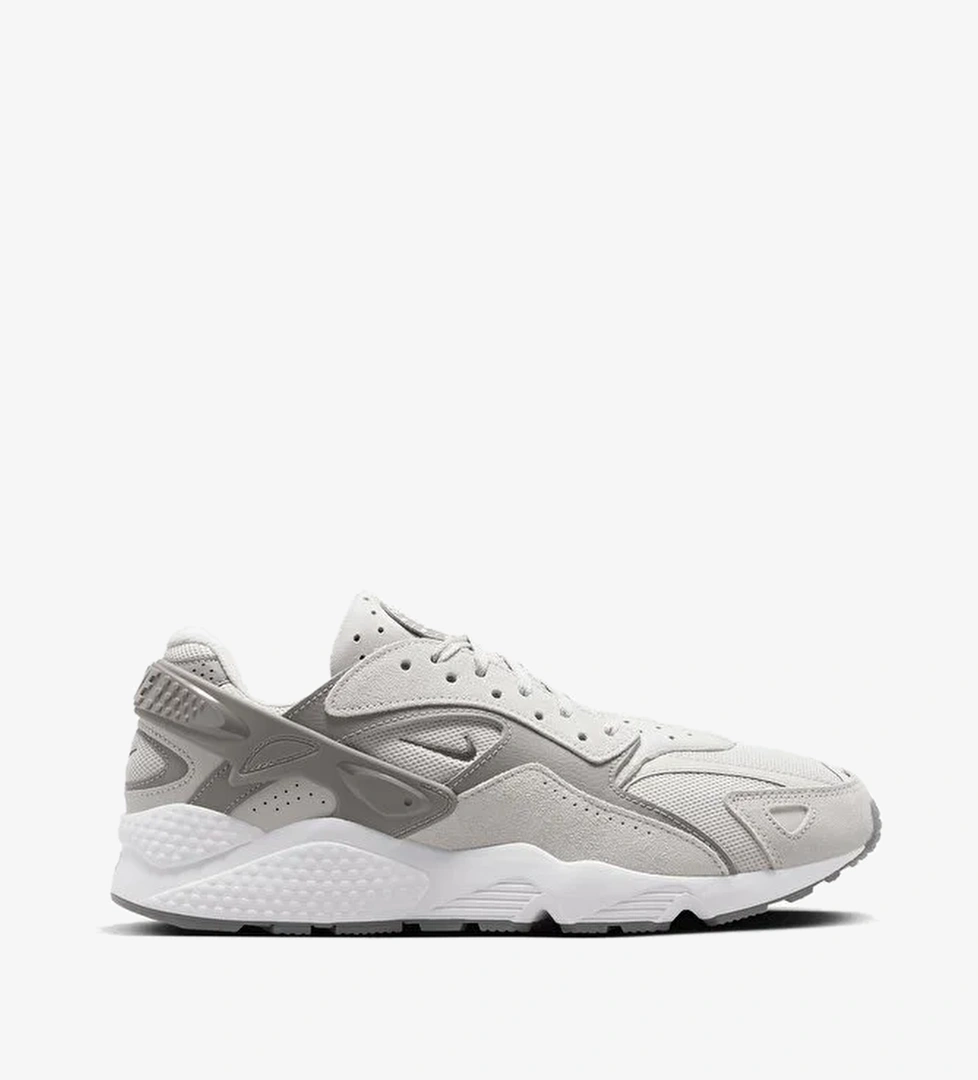 Nike Nike Air Huarache Runner model görseli