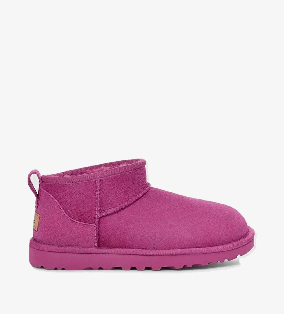 Ugg Ugg Classic Ultra Mini model görseli