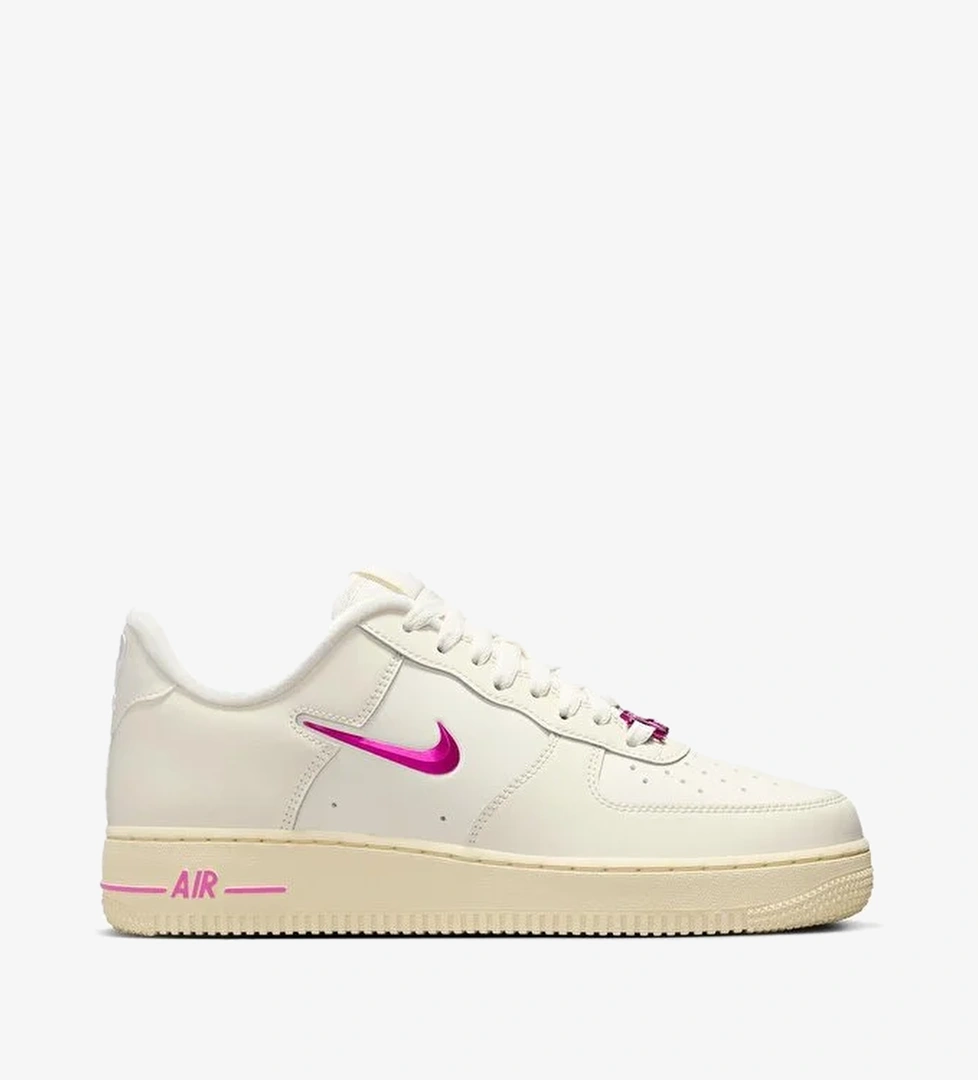 Nike Air Force 1 '07