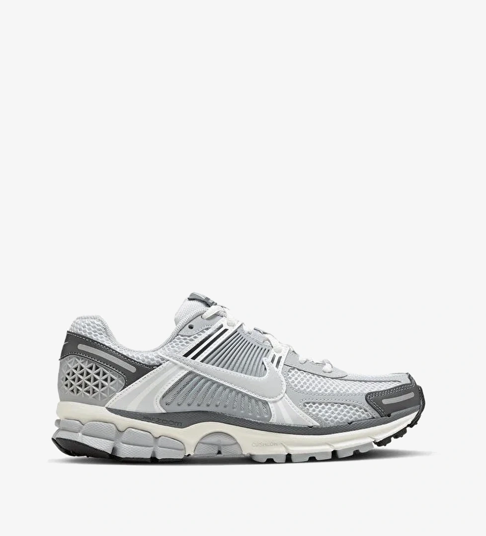 Nike Zoom Vomero 5 - Görsel 1