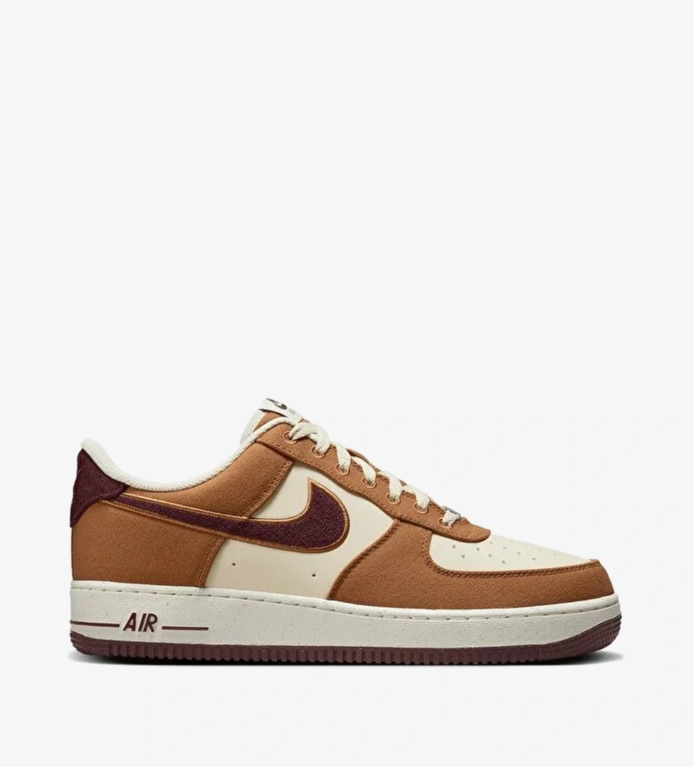 Nike Air Force 1 '07 Lv8