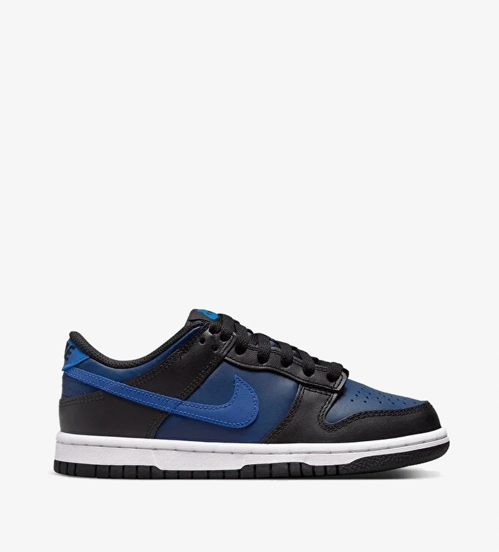 Nike Nike Dunk Low (Gs) model görseli